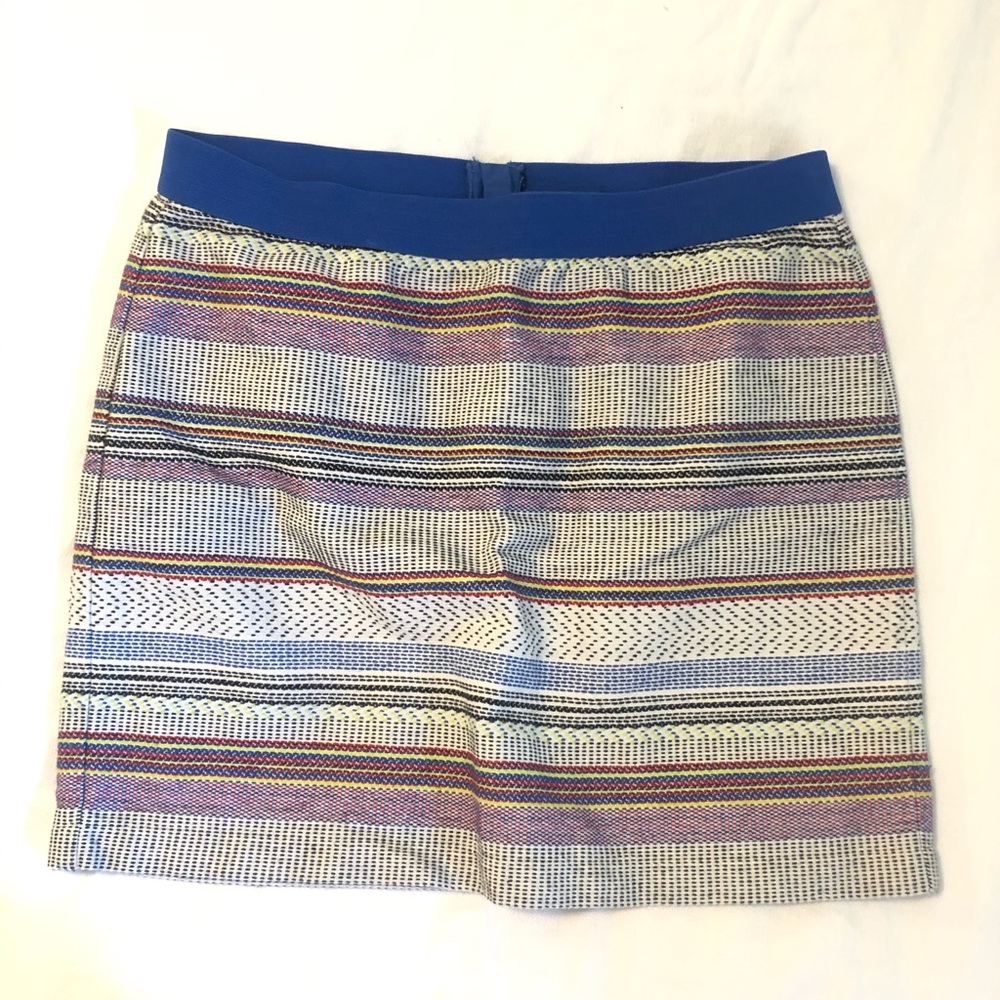 Gap skirt